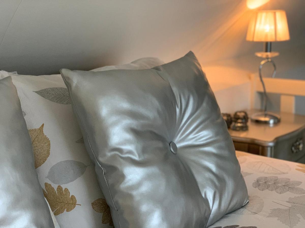 Bed & Breakfast Heitse Heythuysen Zewnętrze zdjęcie